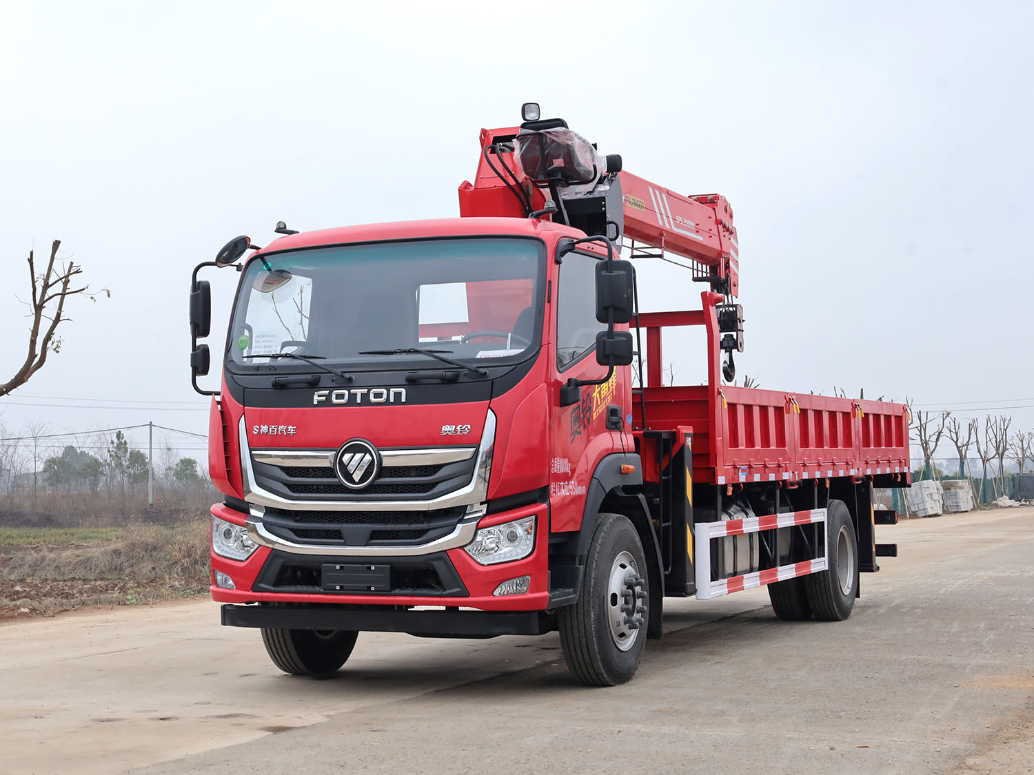 福田奧鈴大黃蜂單排上裝三一8噸直臂式吊機