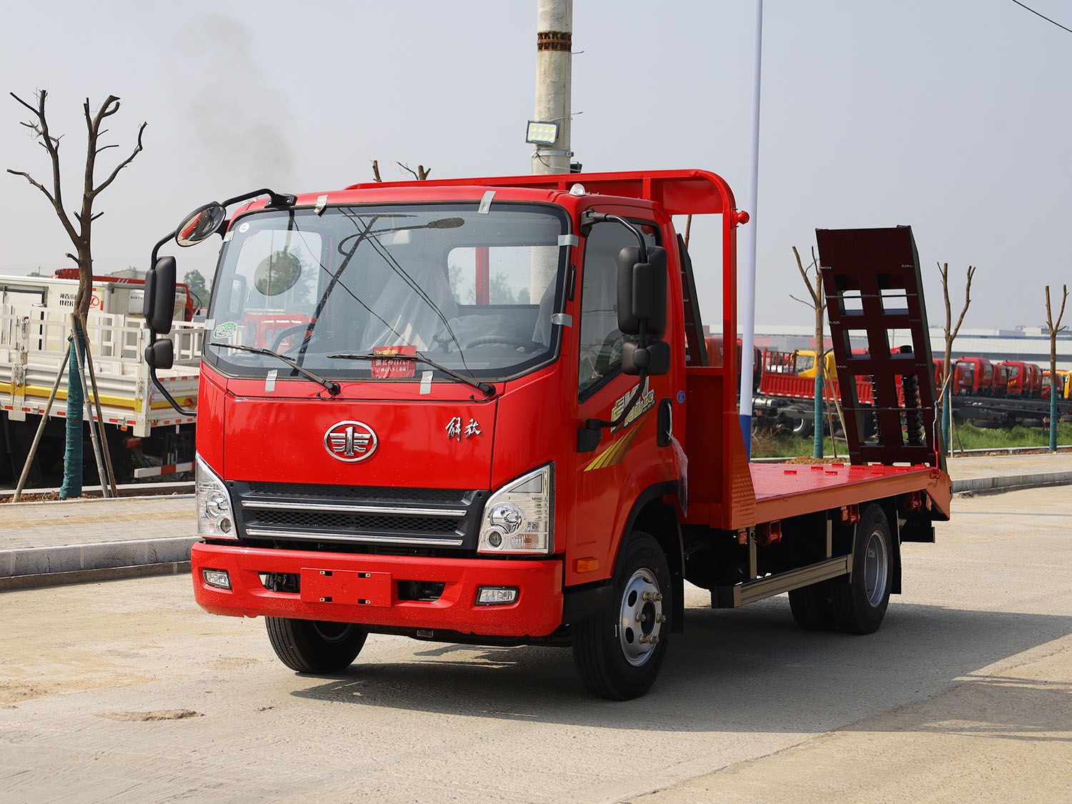 解放虎V藍牌平板運輸車