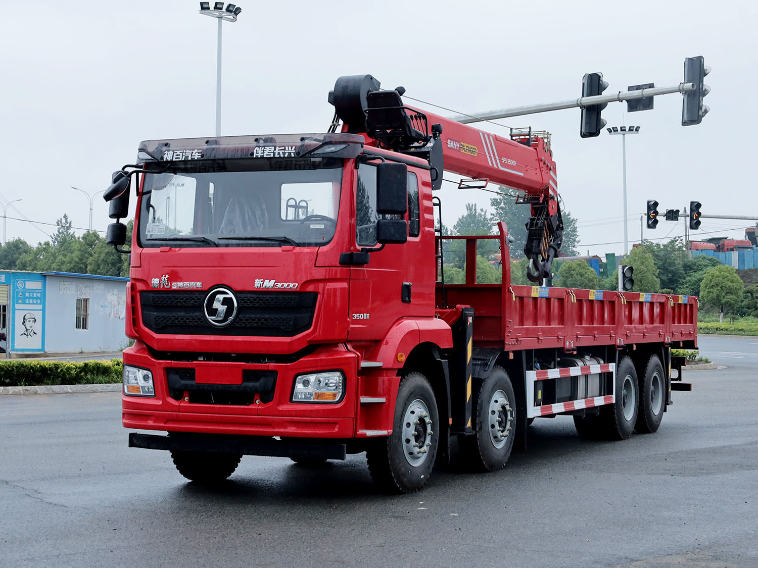 陜汽德龍新M3000前四后八上裝三一14噸直臂式吊機（帶副鉤）