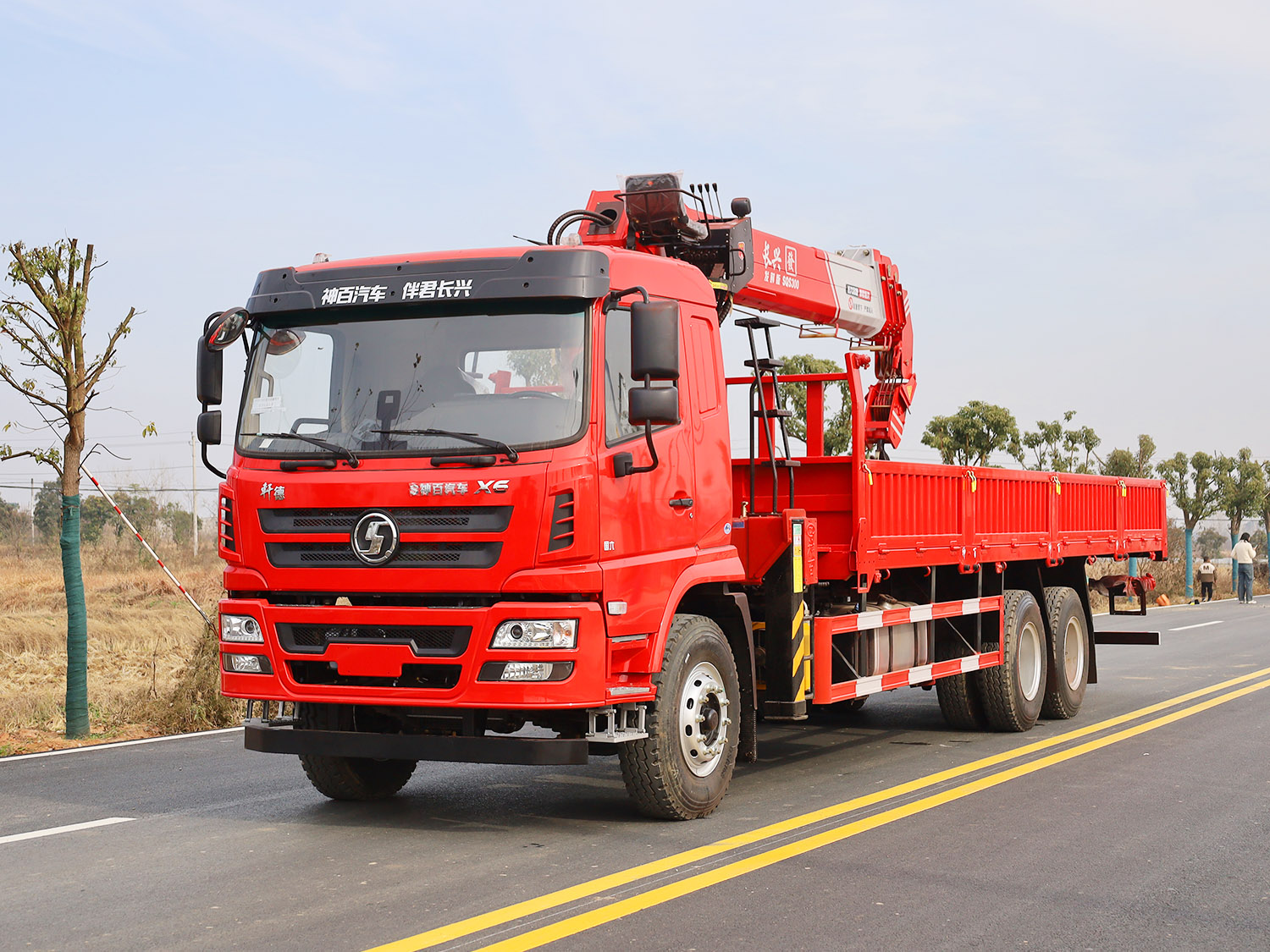 陜汽軒德X6后雙橋上裝長興發財版12噸直臂式吊機