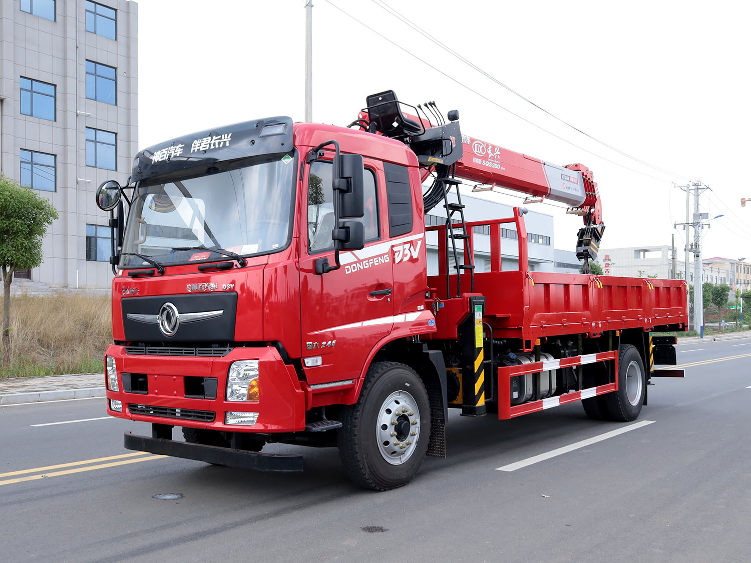 東風暢行D3V排半上裝長興質尊版8噸直臂式吊機（pro）