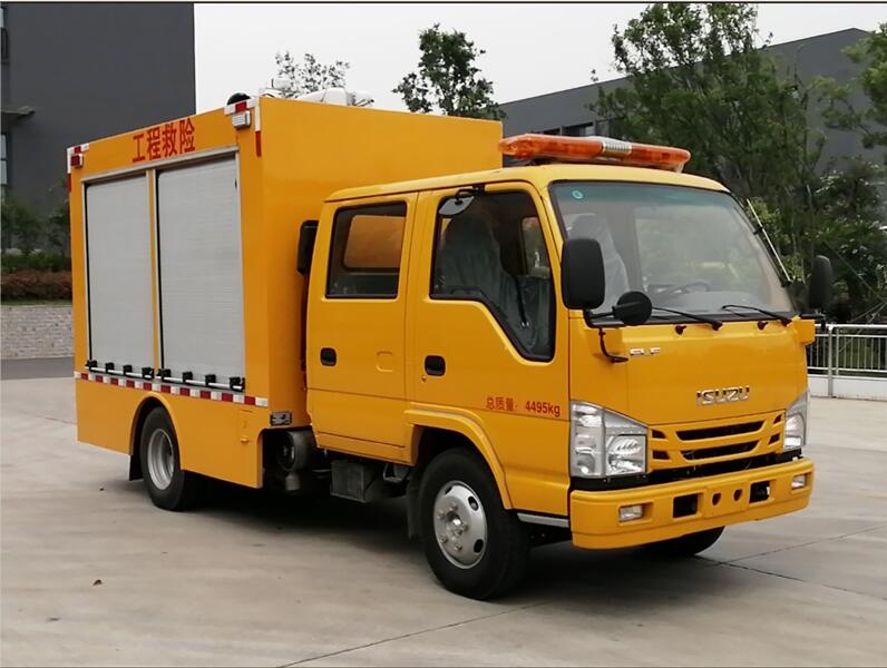 五十鈴雙排救險設(shè)備車